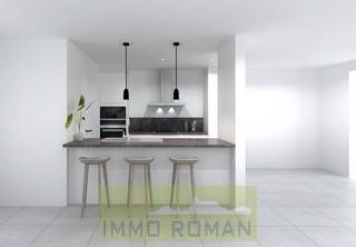 <strong>MOGELIJKHEID TOT AANKOOP ONDER 6% BTW!</strong> In de dorpskern van Anzegem zal deze gloednieuwe <strong>residentie Torrebos</strong> worden gerealiseerd! Dit appartement situeert zich op de <strong>gelijkvloerse verdieping</strong> van het nieuwbouwproject Torrebos in de <strong>dorpskern van Anzegem</strong>, dat in zijn totaliteit <strong>7 stijlvolle appartementen </strong>omvat. Een <strong>uitstekende bereikbaarheid</strong> door zijn centrale ligging met tal van winkels, horecazaken, scholen en openbaar vervoer op wandelafstand. Bovendien is er een<strong> vlotte aansluiting</strong> naar de <strong>E17</strong> en omliggende steden zoals Waregem, Kortrijk en Oudenaarde.<br /><br />De<strong> indeling</strong> van het appartement gaat als volgt: inkomhal, praktische berging, apart gastentoilet, badkamer, <strong>2 slaapkamers</strong>, woon- en leefruimte met keuken en een<strong> terras met tuin aan de achterzijde</strong> van de residentie! <br /><br />Ontdek snel <strong>alle troeven</strong> die dit project te bieden geeft zoals ruime terrassen, gelijkvloerse garages, 2 volwaardige slaapkamers, bewoonbare oppervlaktes van +100 m²... Optioneel worden er garageboxen en staanplaatsen aangeboden. <br /><br /><strong>Bovendien wordt er bij de eerste 2 verkochte appartementen, een gratis bijkomende staanplaats t.w.v. €9000 (excl. kosten) aangeboden</strong>! <br />Meer informatie? Contacteer Matthias Roman: 0485 53 17 16