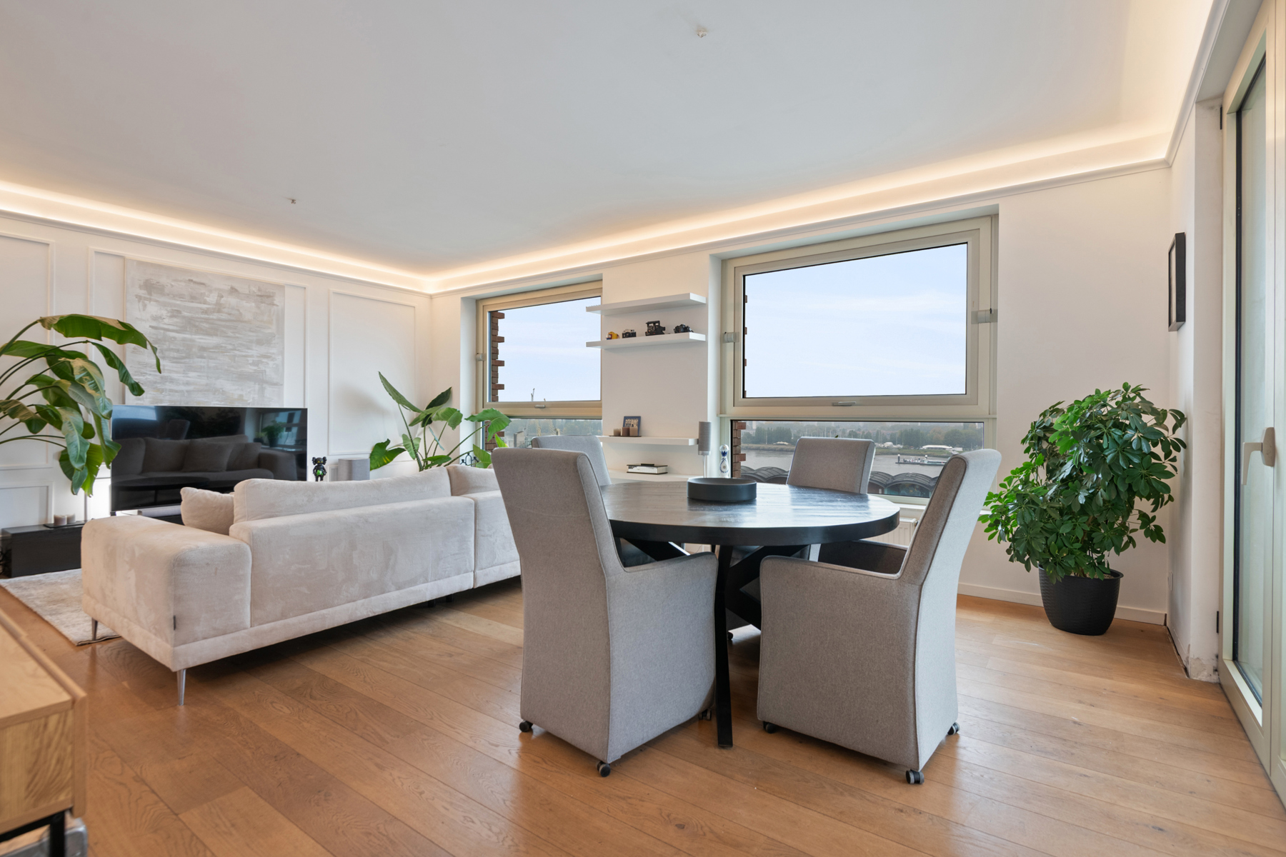 Ruim 3-slpk appartement met waterzicht! - foto 3