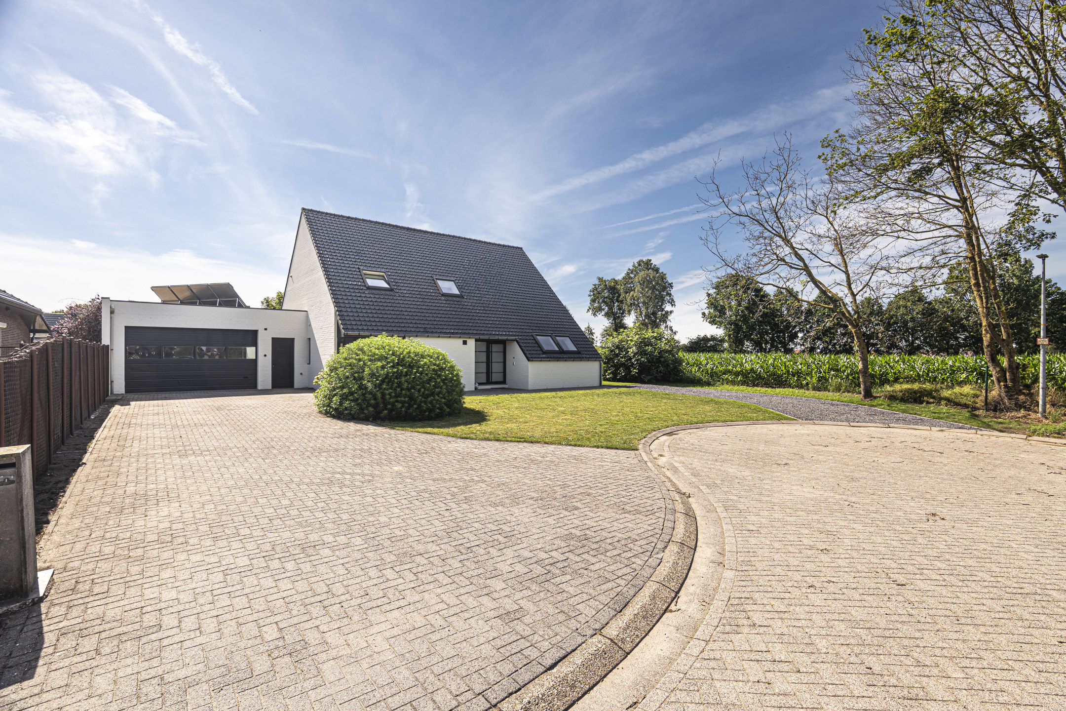House for sale in Ravels