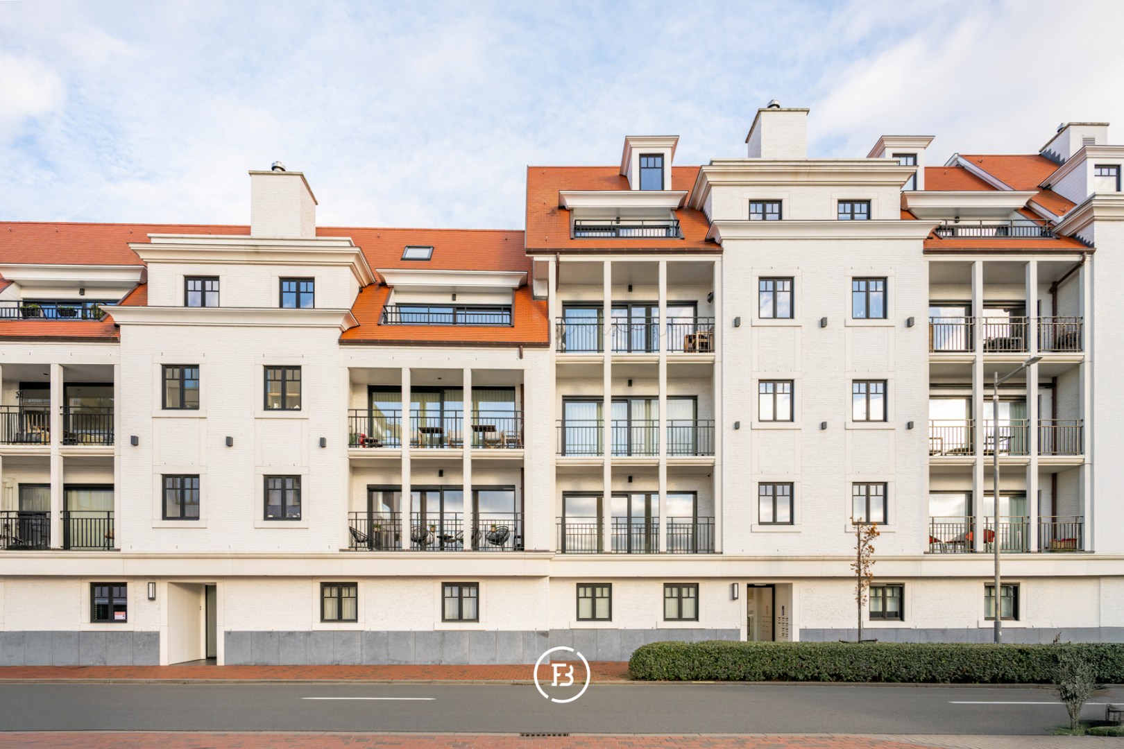 Apartment Res. Crown - photo 2