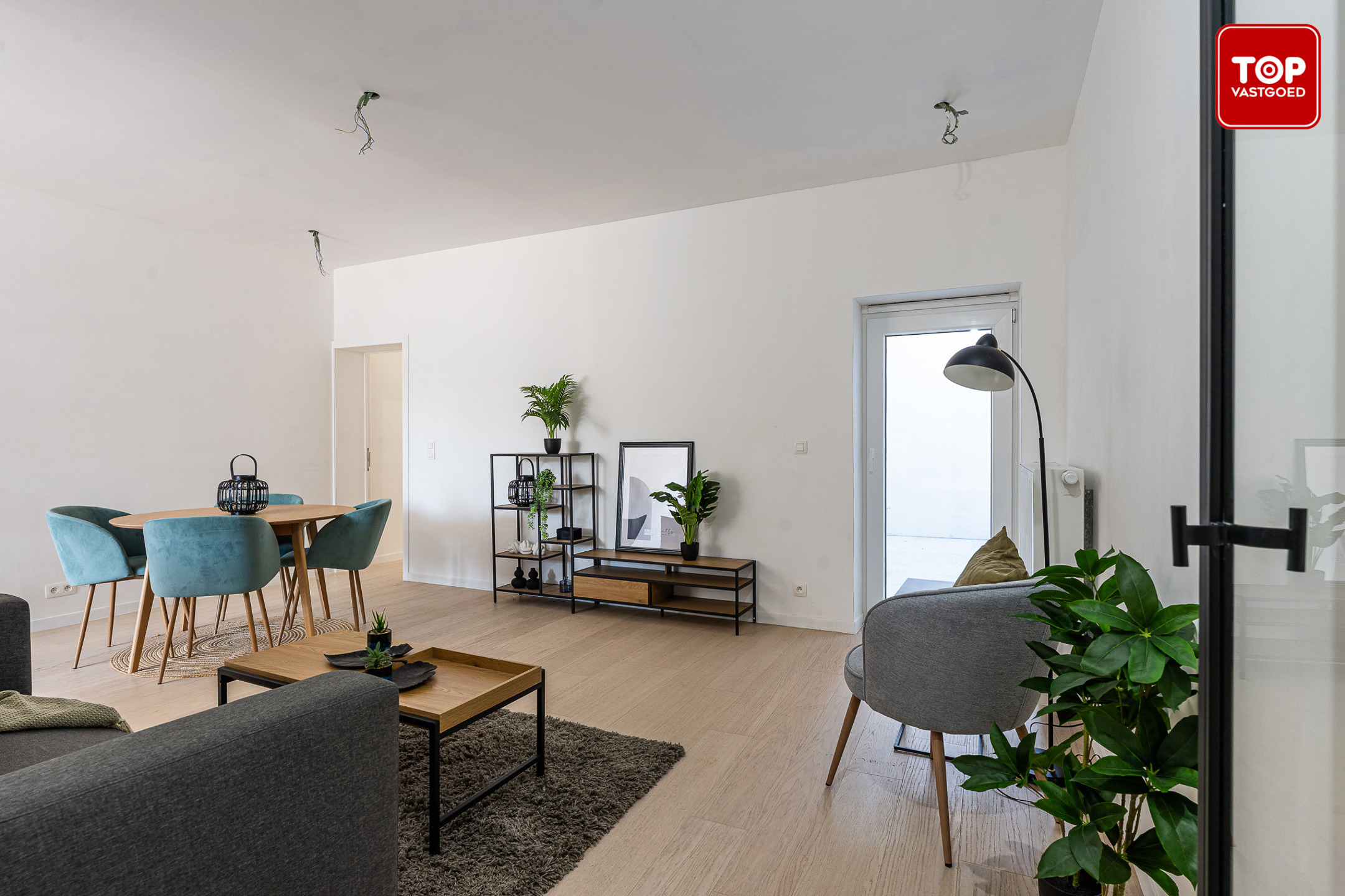 Stijlvol appartement met 2 slaapkamers op een toplocatie - foto 4