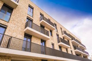 STYLISH NEW-BUILD APARTMENT FOR RENT NEAR THE CENTRE OF MECHELEN Located close to the vibrant city centre of Mechelen, this modern and...