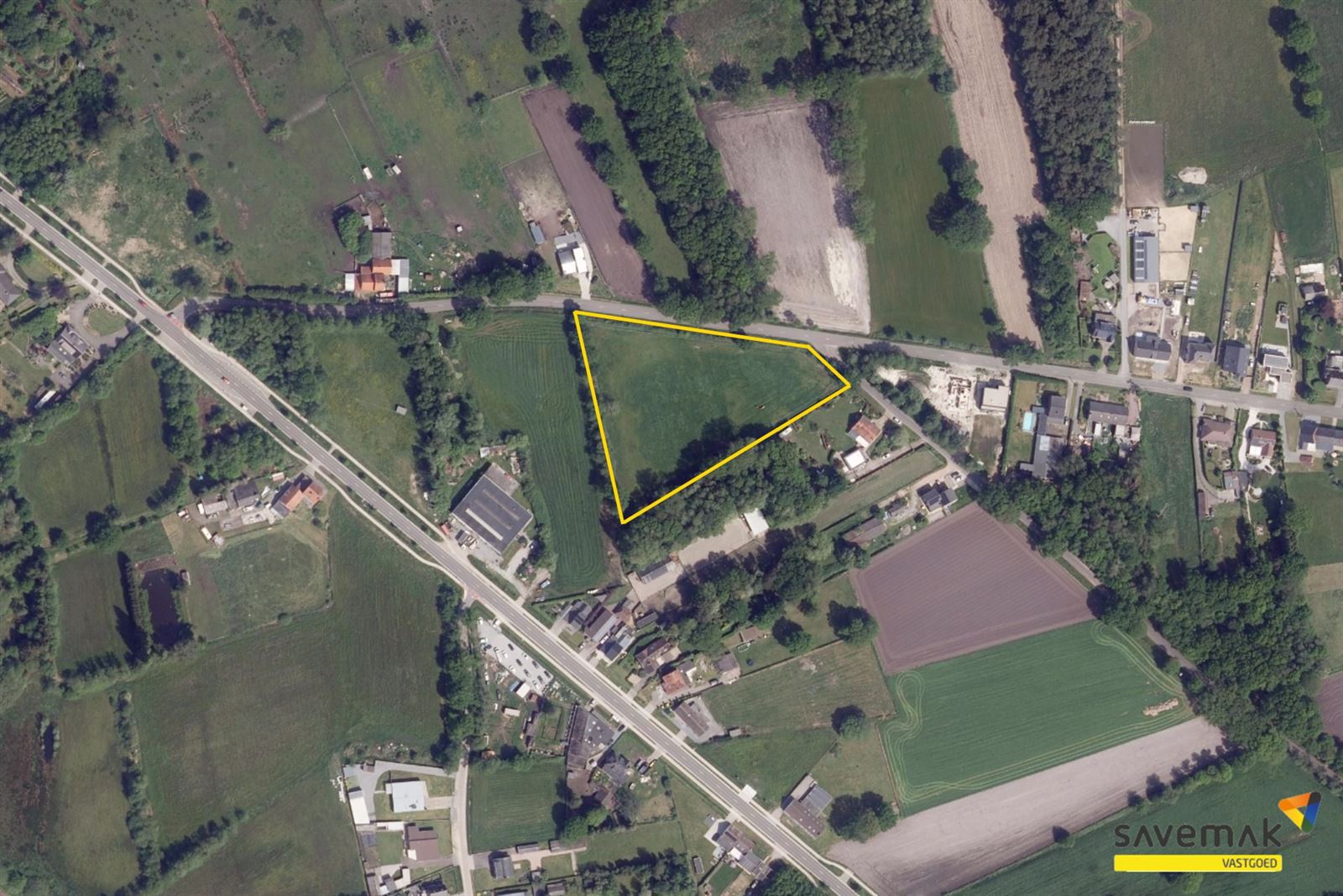 Centraal gelegen landbouwgrond - foto 1