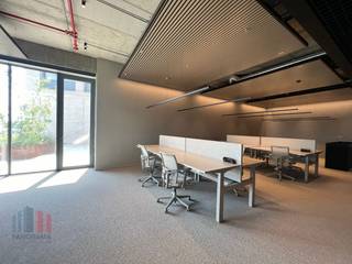 The fantastically located and inspiring ‘In The Yard’ business centre is located along the E40 near Ghent. This site offers comfort and tranquillity...