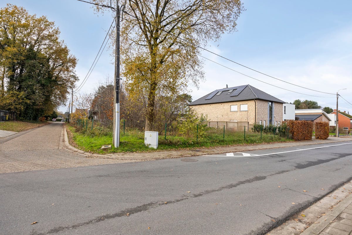 Rustig gelegen bouwgrond te koop in centrum Lichtaart - foto 4