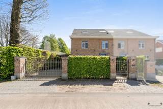 Instapklare halfopen bebouwing met EPC A op toplocatie in SchildeWelkom in deze verzorgde halfopen bebouwing, gelegen in de Louis Marienlaan 28 te...