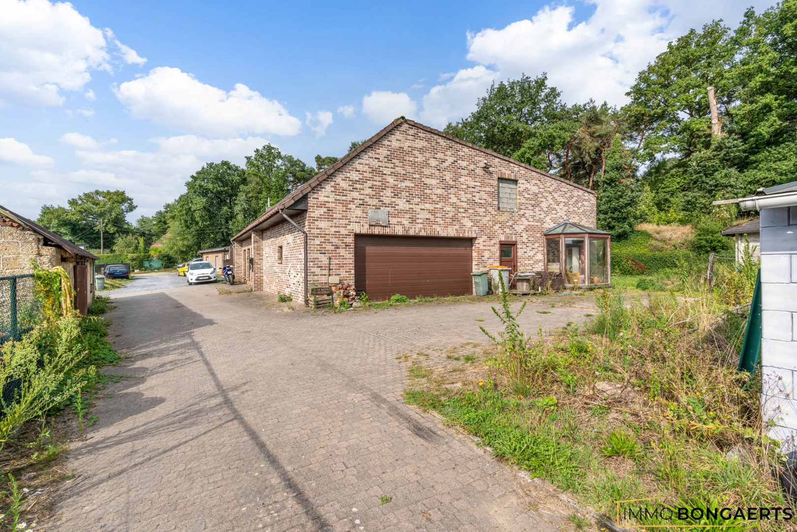 Rustig gelegen te renoveren woning op een uitzonderlijk perceel - foto 4