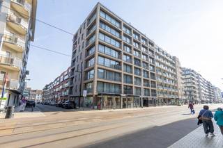 Ontdek dit instapklare duplex-appartement op de 7de en 8ste verdieping van residentie 'Leopold', gelegen in het bruisende centrum.Met een royaal...