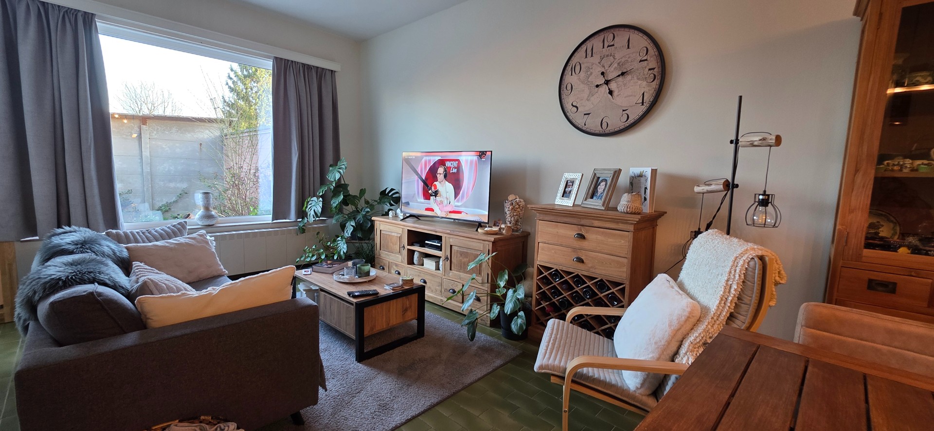 Gerenoveerd gelijkvloers 2-slaapkamerappartement met gezellig terras - foto 4