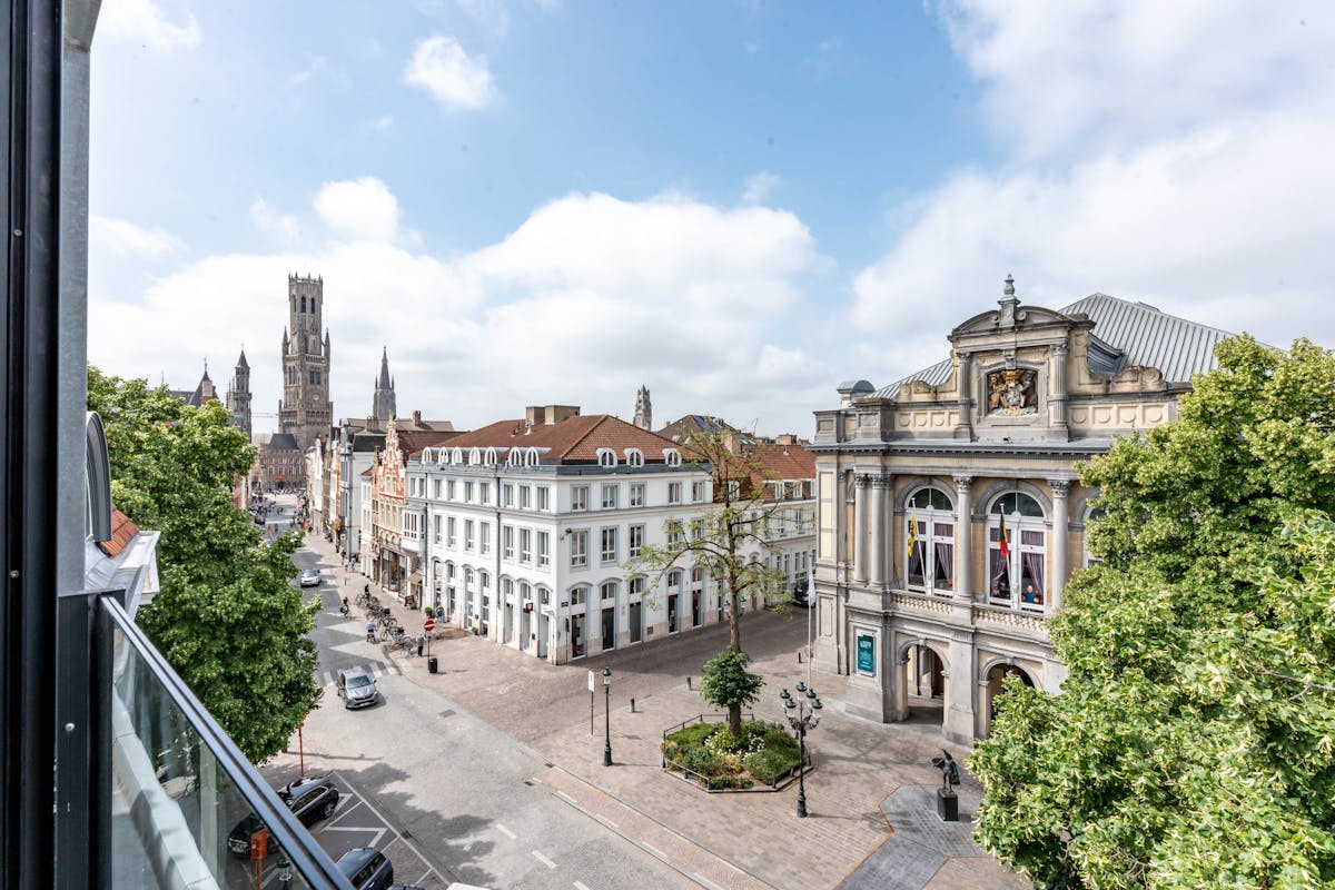 Exclusive penthouse with historic view in the heart of Bruges - photo 4