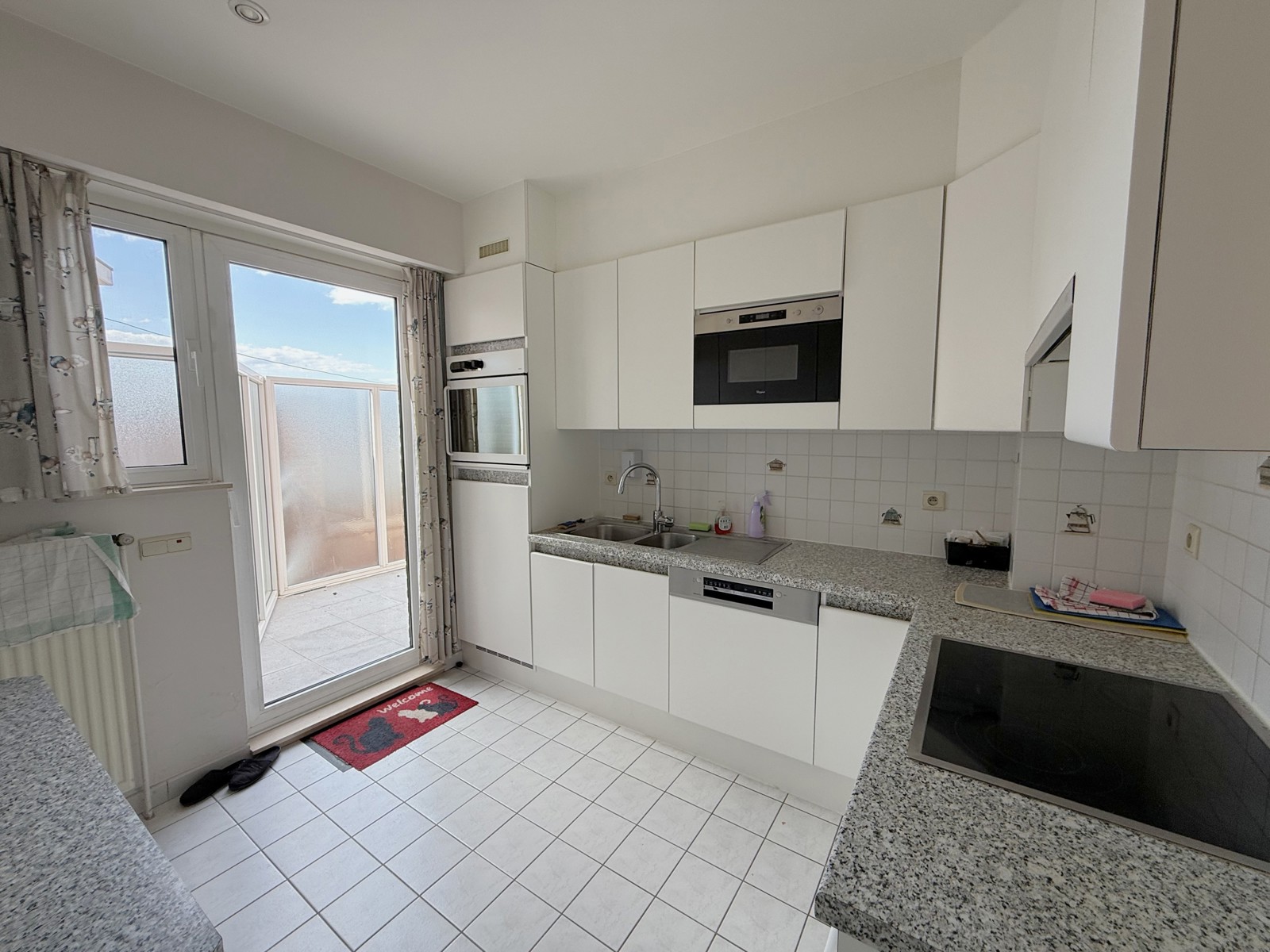 Rustig wonen op de bovenste verdieping – dakappartement met 2 slaapkamers in Mortsel - foto 5