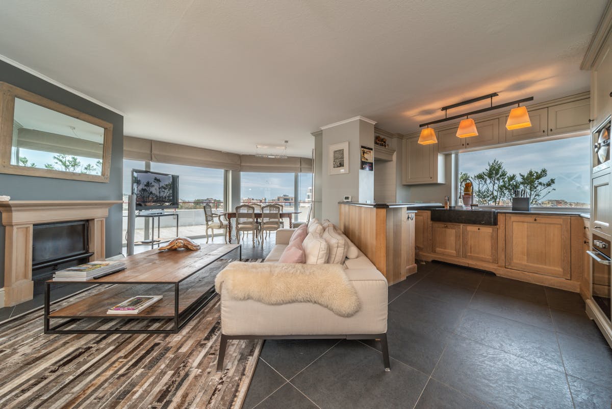 Penthouse met magnifiek zicht op de markt van De Panne - foto 4