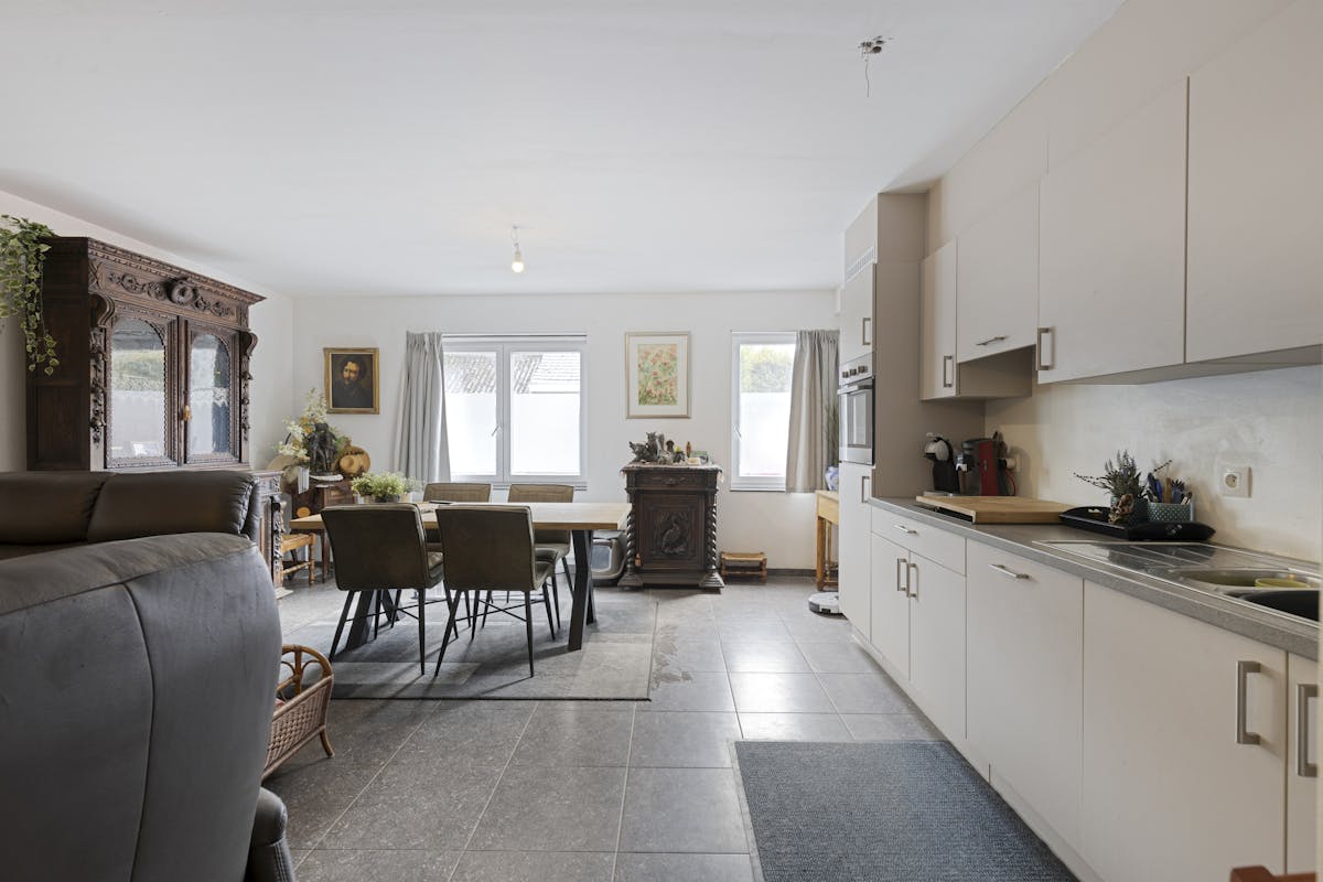 Instapklaar gelijkvloers appartement met 2 slaapkamers  te Roeselare. - foto 4