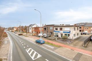 This well-maintained office building for sale in Zemst combines professional use with a stable rental income. The property is ideal for...