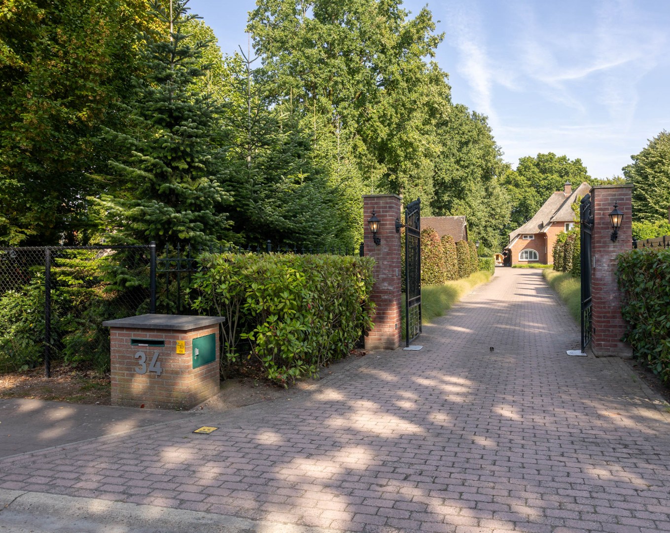 Huis te koop in Hamont-Achel met 6 slaapkamers - foto 3