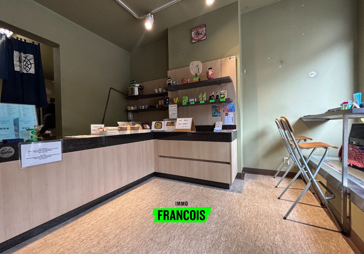 Commercial for sale in Ixelles - photo 1