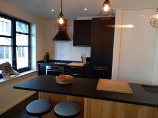 Dit lichtrijk appartement bevindt zich vlakbij het prachtig Minnewaterpark, het gekende Walplein en de site Oud Sint-Jan. Daarnaast zijn alle...