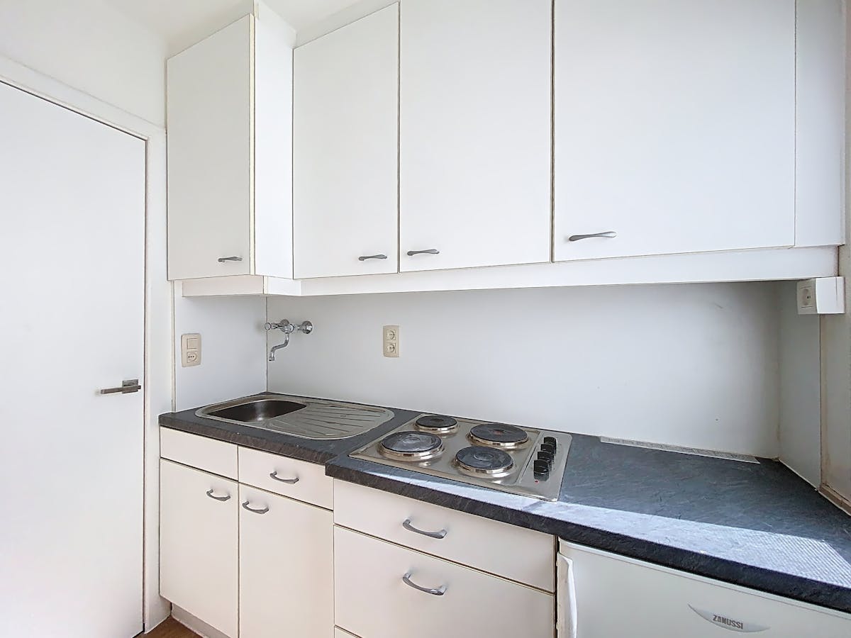 Ready to move in apartment for sale on the Heldenplein in Heist - photo 5