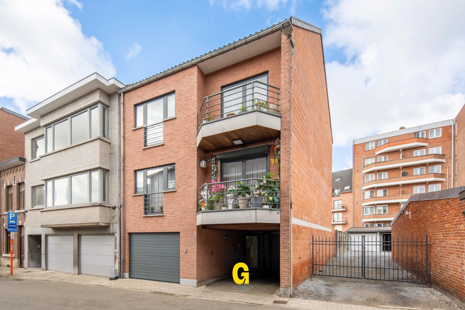 Netjes verzorgd duplex appartement met drie slaapkamers op wandelafstand van de markt - foto 3