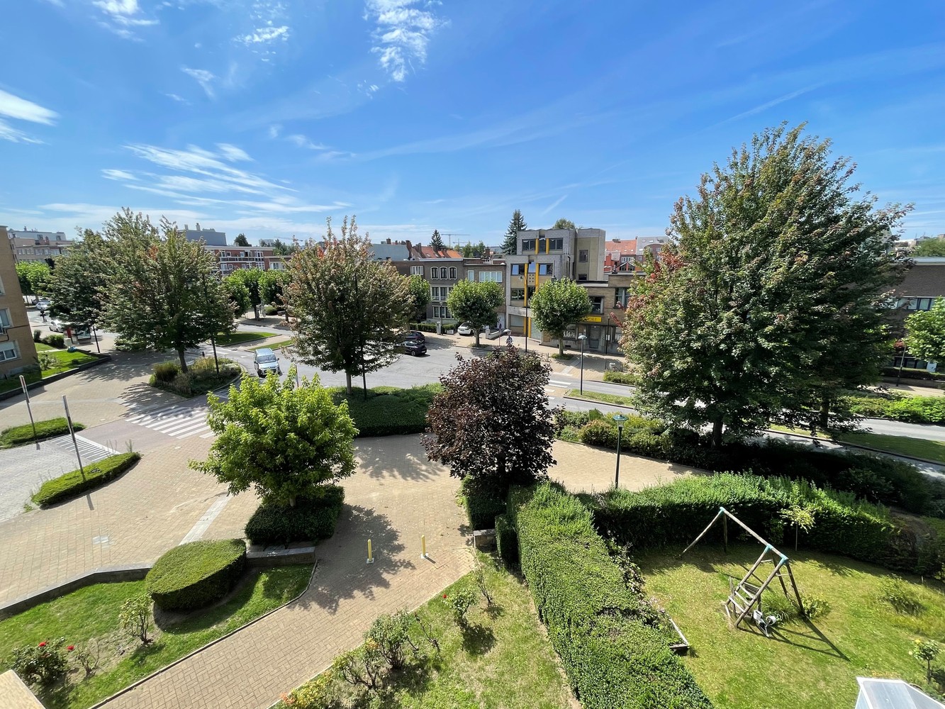 Ideally located apartment in a small residential building - photo 5