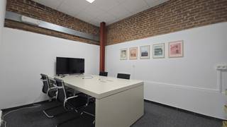 Bureaux tout compris à Herent Découvrez ces bureaux prêts à l'emploi de 20 m² dans un centre d'affaires accueillant à Herent. Situés au premier étage...