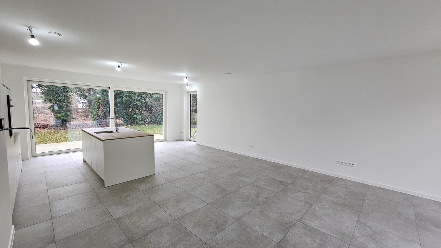 House for rent in Maasmechelen with 3 bedrooms - photo 4