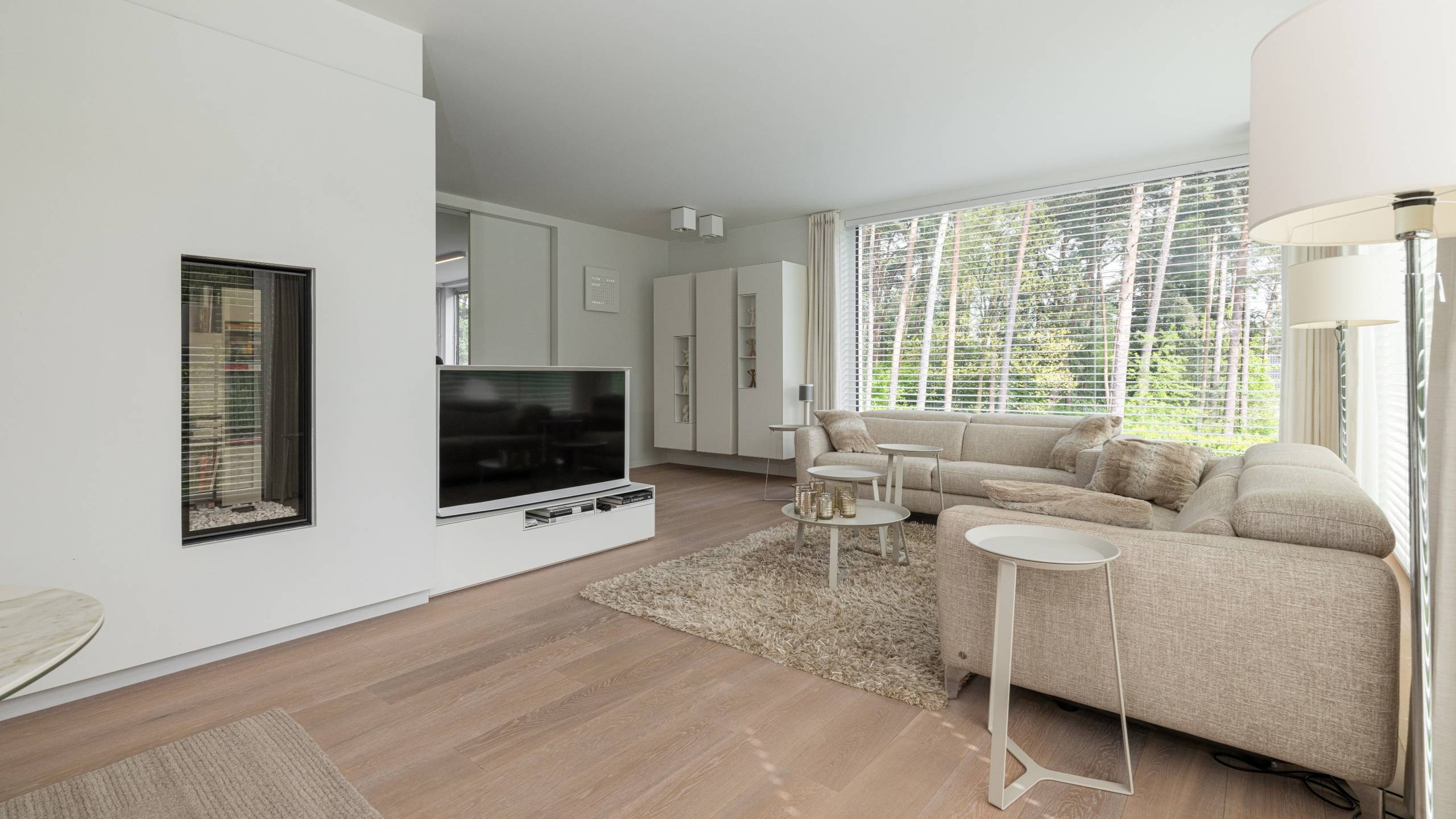 Local commercial avec appartement sur 785m² de terrain - photo 4