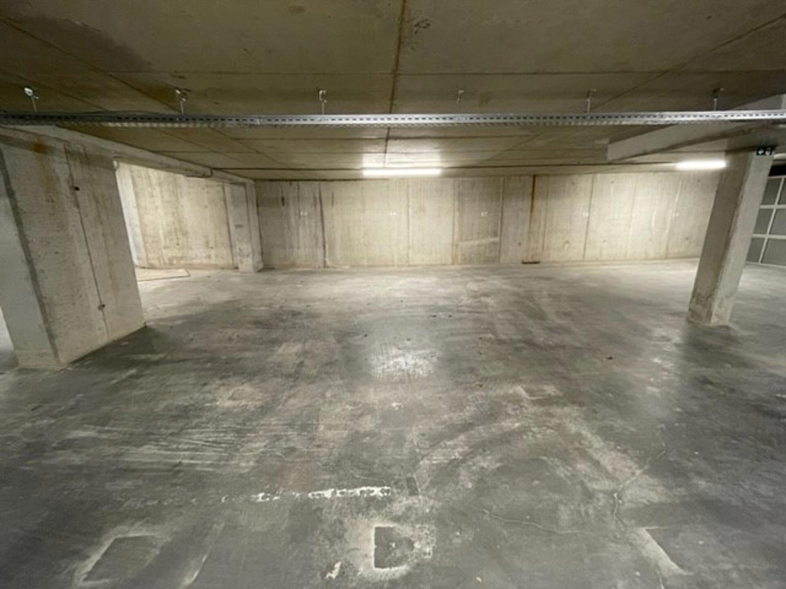 ONDERGRONDSE AUTOSTAANPLAATS CENTRUM KONTICH - foto 5