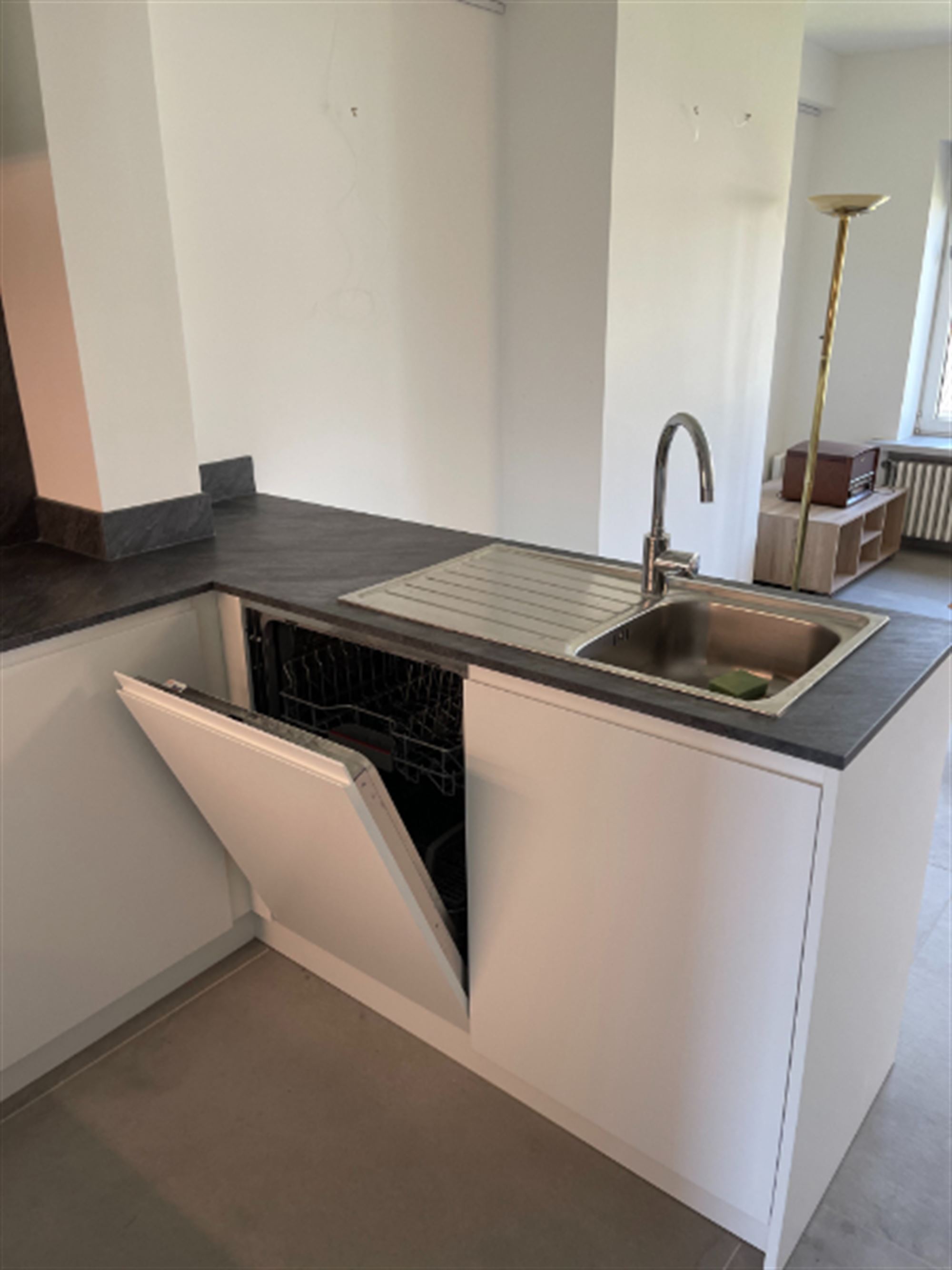 Apartment - photo 5
