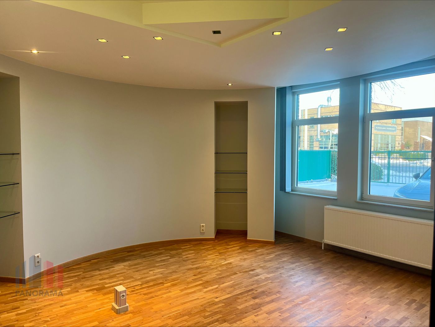 270 m² LICHTRIJKE KANTOREN TE HUUR - foto 2