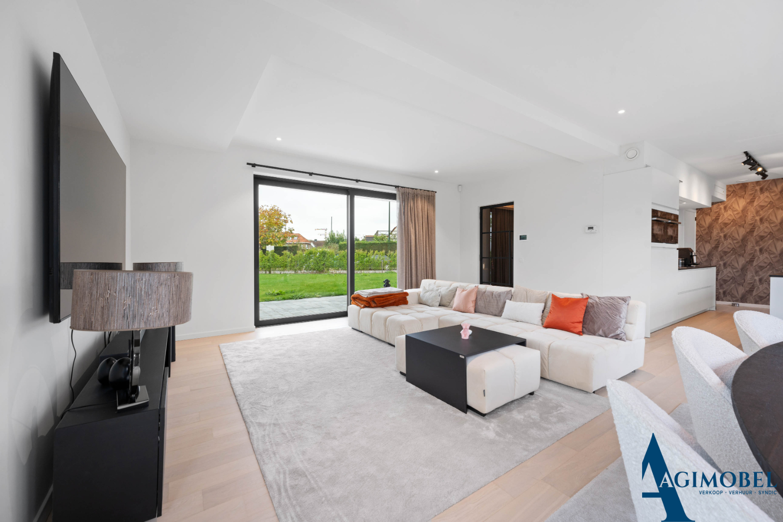 Exclusief te koop: Luxueuze, moderne villa in rustige residentiële omgeving - photo 5