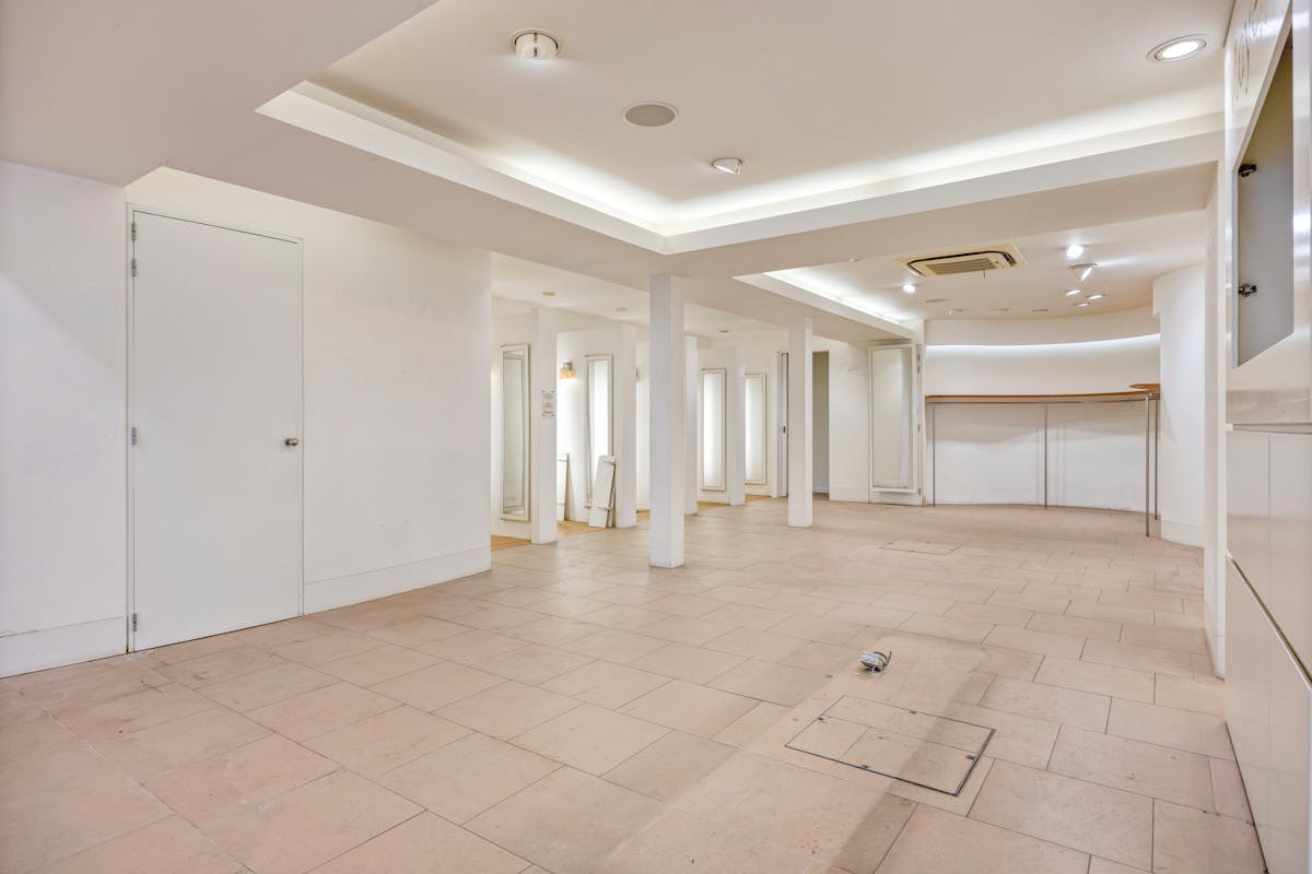 commercial house for sale in the center of Herentals - photo 4