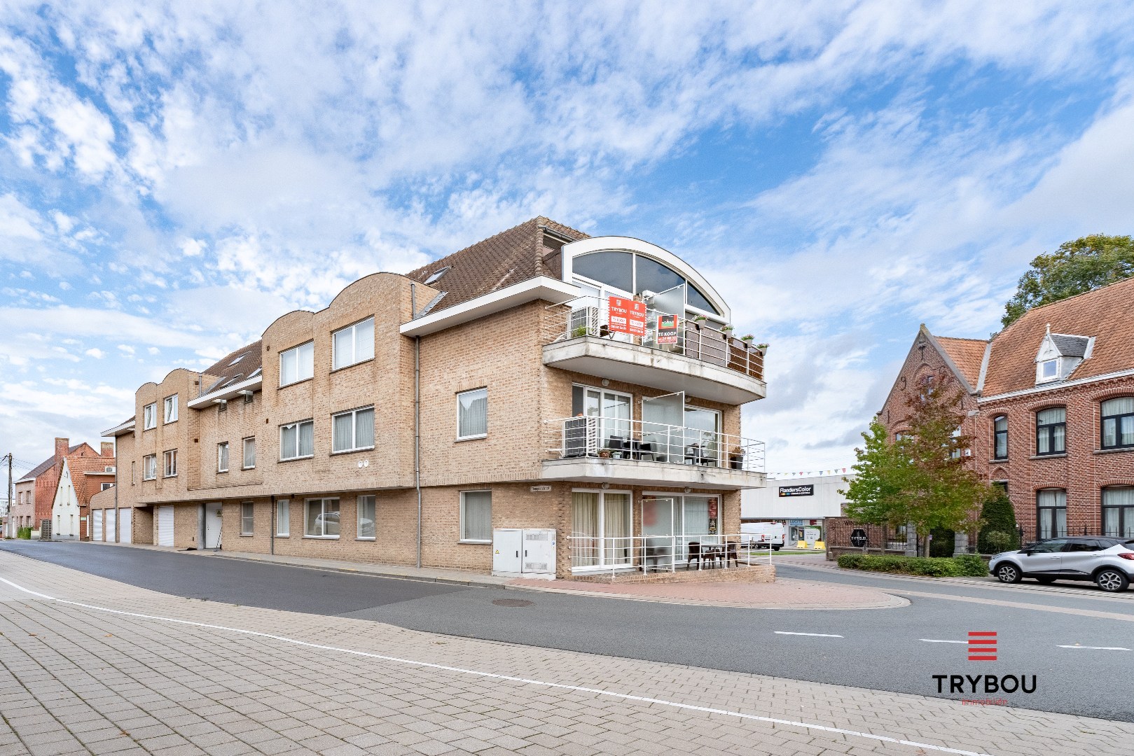 Apartment for sale in Roeselare with 2 bedrooms - photo 2