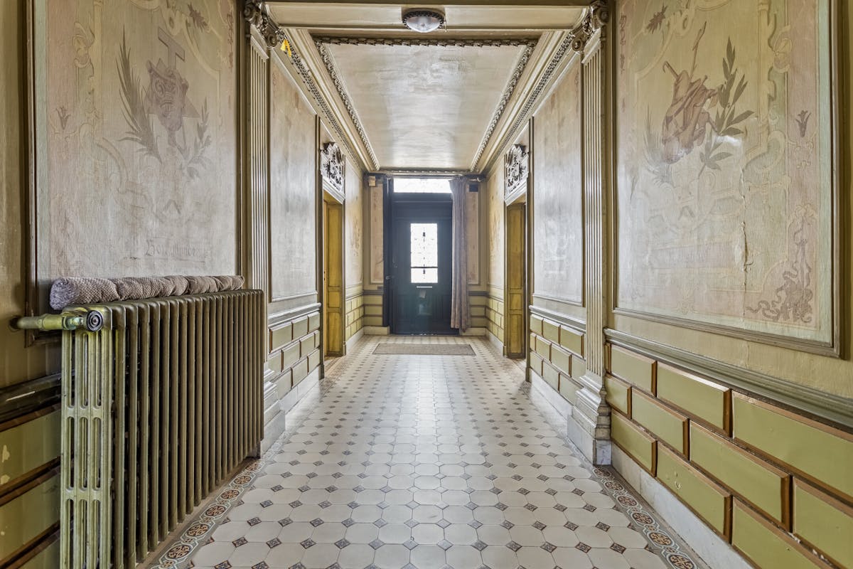 Bâtiment historique de caractère dans le centre d'Ardooie - photo 1