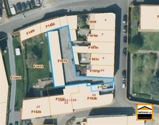 Garage-boxen met mogelijkheid tot bebouwing te koop in het centrum Borgloon In het centrum van Borgloon vinden we 11 afgesloten garage-boxen terug.De...
