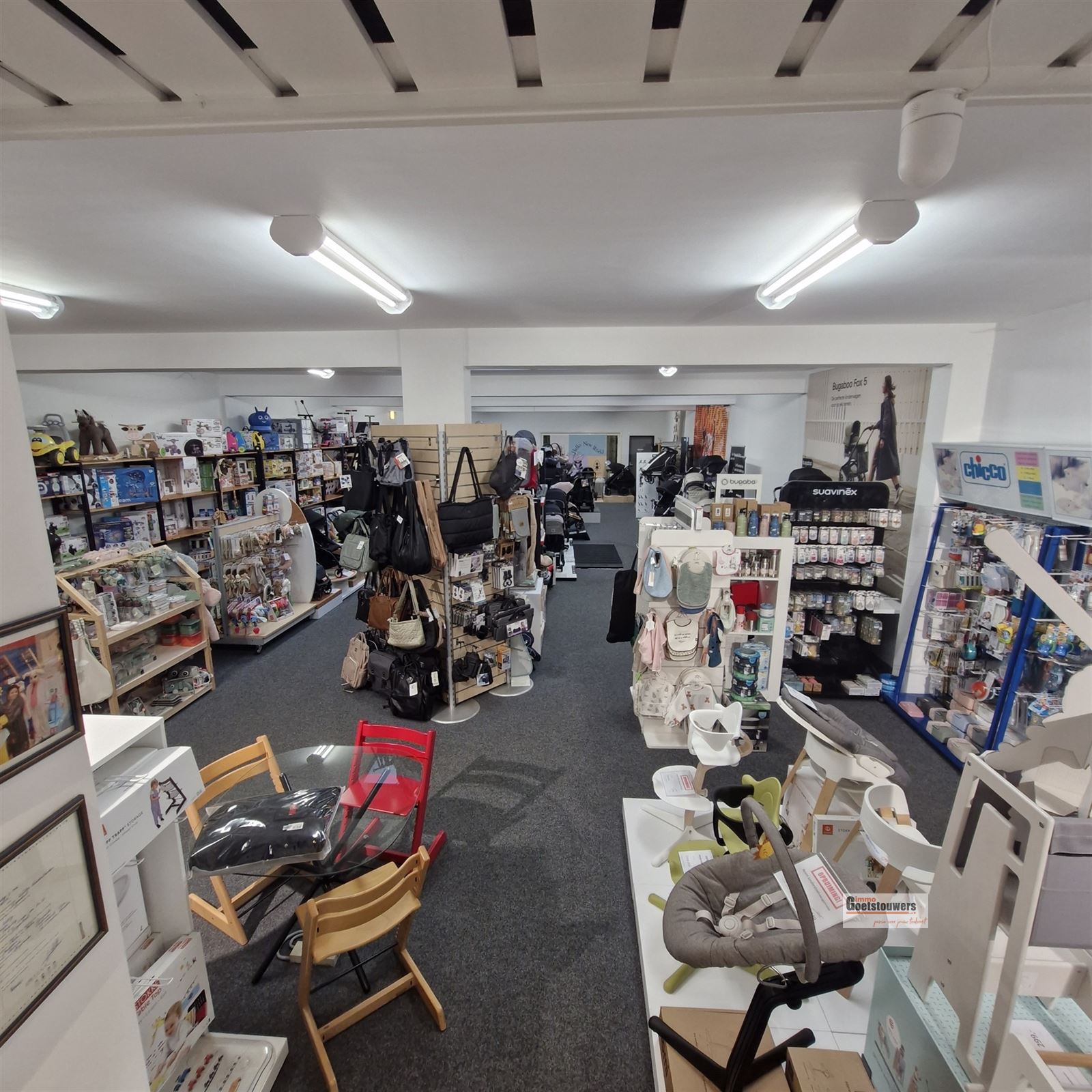 Goed gelegen handelspand, met kantoor + studio op de 1ste verd - foto 2