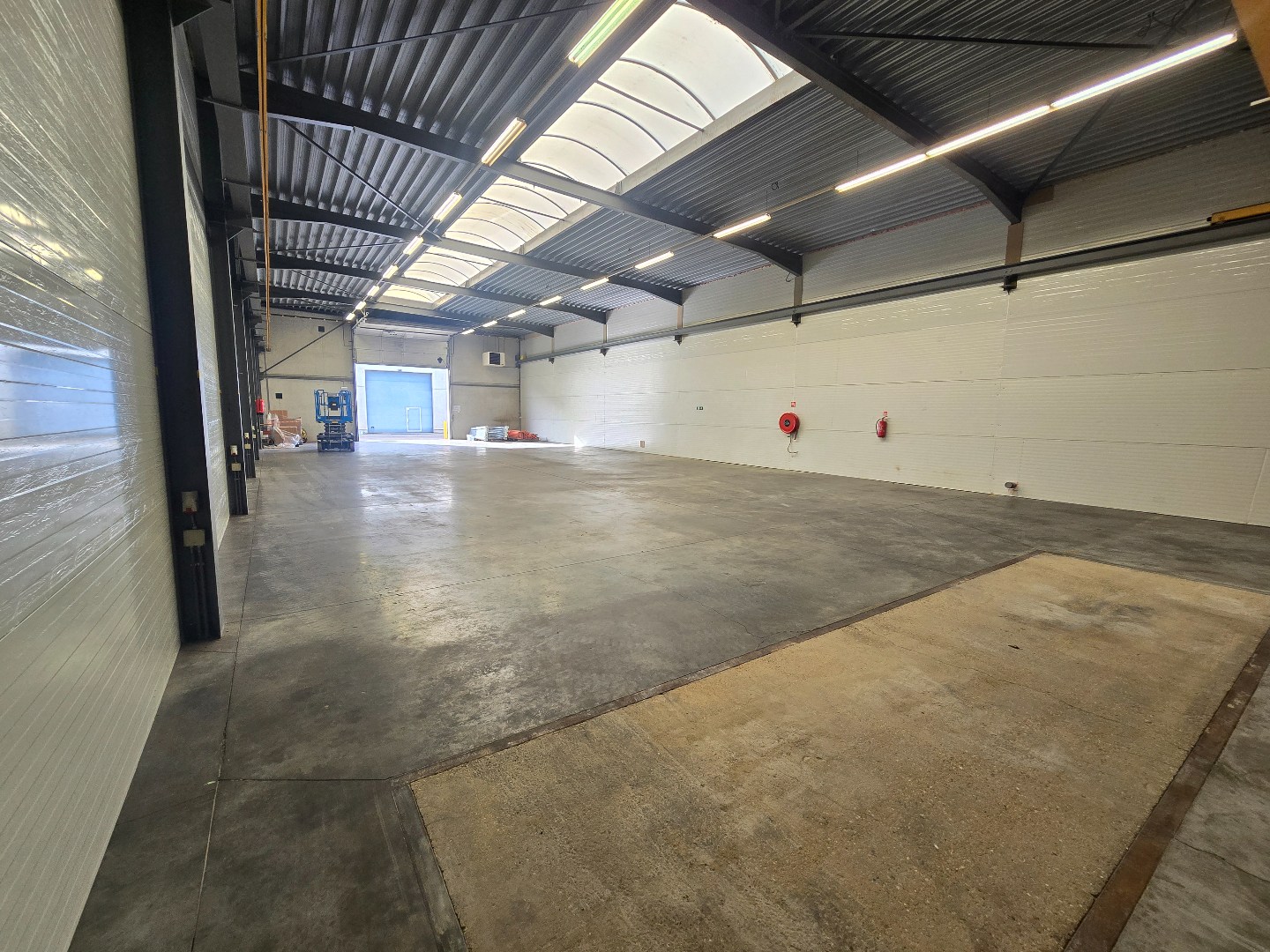 DE WAERDE - KMO UNIT 5 - 377m² - nabij E-314 - foto 4