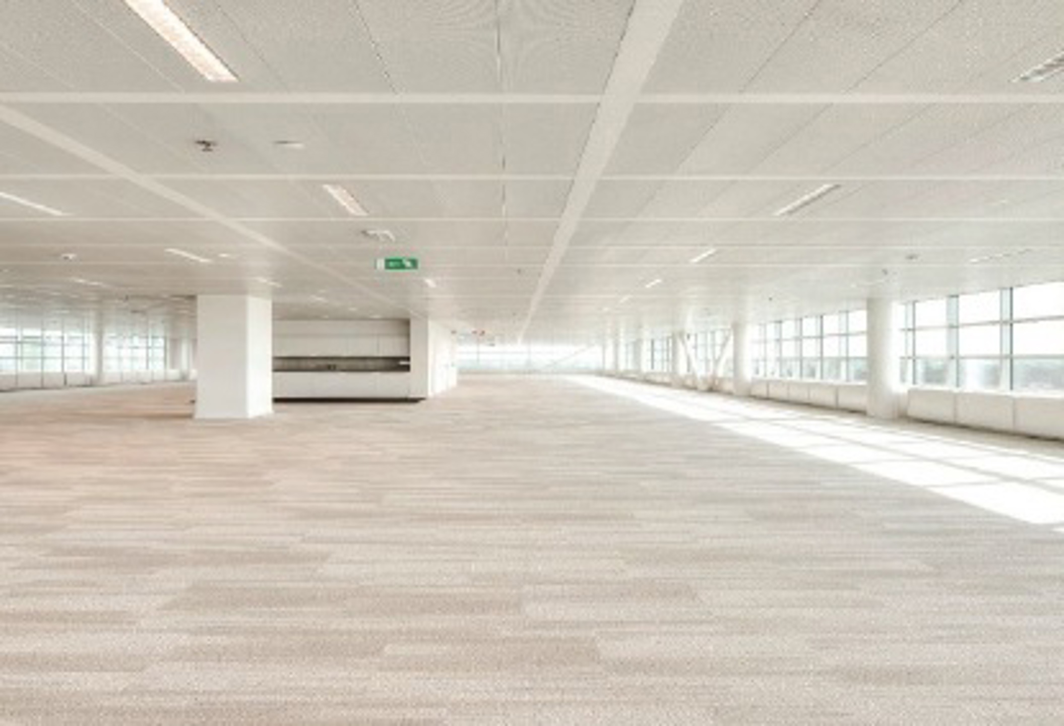 Commercial for rent in Ixelles - photo 2