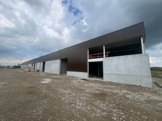 Nieuw bedrijvenpark "Stadsbeemd", ontwikkeld door Tuaka Developers, gelegen op de industriezone in Halen, vlakbij de op- en afrit van de E314 en...