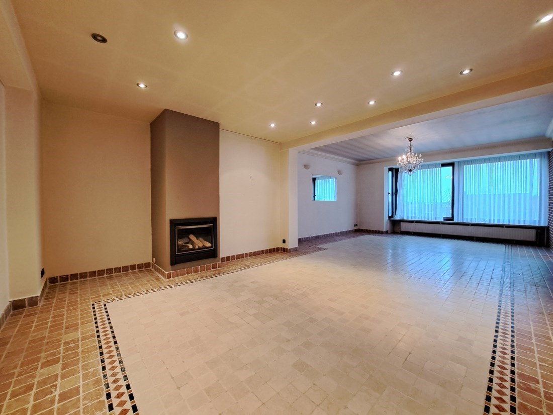 Ruim appartement met 3 slaapkamers te Hasselt centrum - foto 5