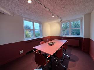 Ontdek onze instapklare en volledig gemeubileerde kantoren geschikt voor 8 personen (+/- 64 m²), strategisch gelegen langs de dynamische...