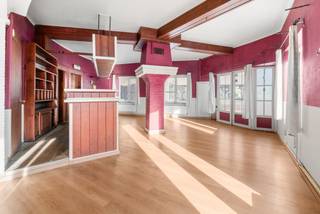 [[ DIT PAND NEEMT DEEL AAN DE ERA OPEN HUIZEN DAG OP 6/12 VAN 9:30 TOT 10:30 ]]Dit handelshuis met woonst biedt een uitzonderlijke zichtbaarheid op...