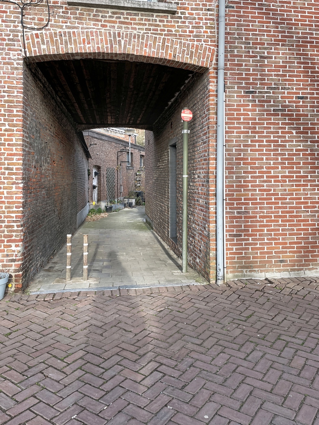 Rustig gelegen woning met 2 slaapkamers en terras - foto 2