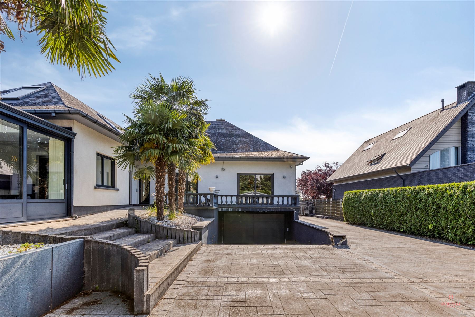 Ruime, instapklare villa met zwembad te Dilbeek - foto 1
