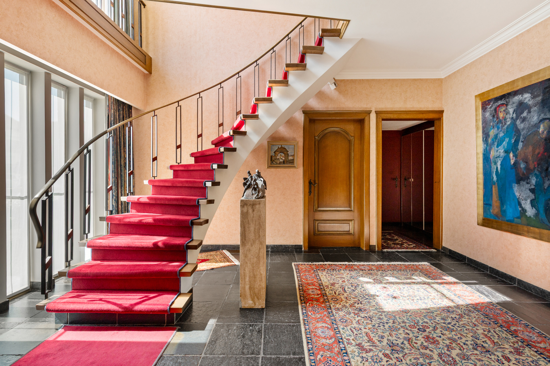 Ruimtelijk woonhuis. - foto 3