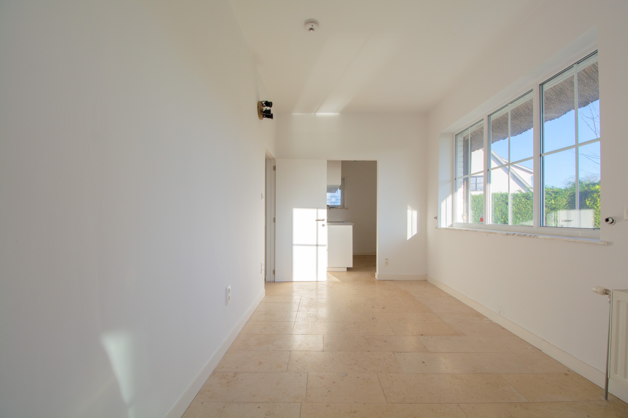 Handelspand met woonst te huur op toplocatie in Sint-Martens-Latem! - photo 5