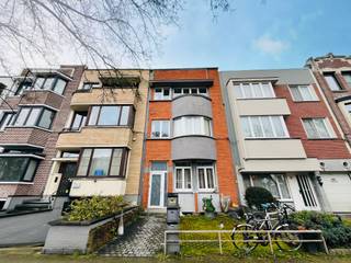 Op zoek naar een goede belegging ? Dan heb je deze wel gevonden ! Beter dan de banken beloven, investeren in vastgoed geeft nog steeds het...