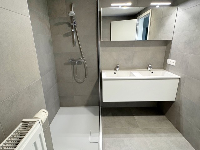 Apartment for rent in De Panne with 2 bedrooms - photo 4