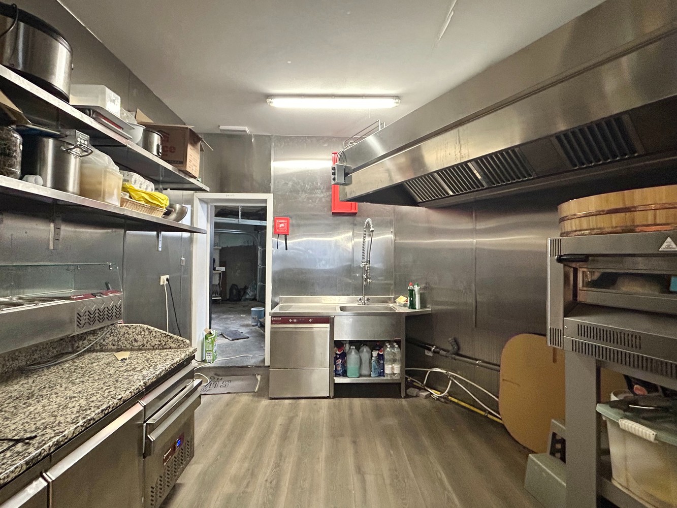 Hoekwoning met 4 slaapkamers en 2 badkamers - foto 5