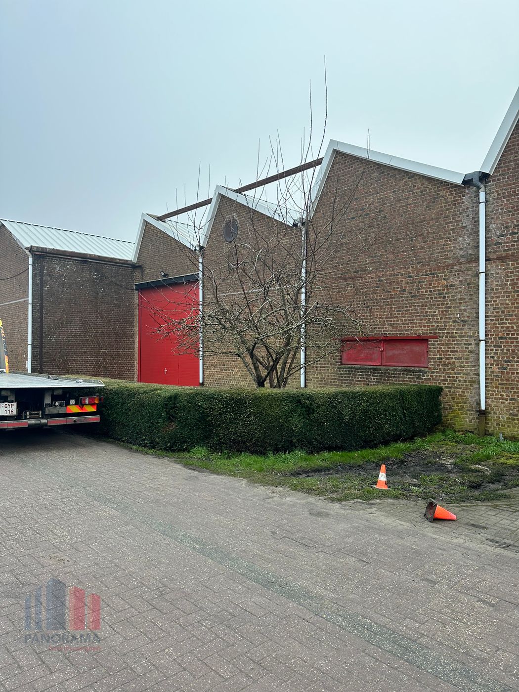 735 m² INSTAPKLAAR MAGAZIJN TE KOOP - foto 1